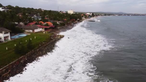 Sea Level Rising Causing Coastal Erosion Coastal Areas Strong Waves — Vídeo de Stock