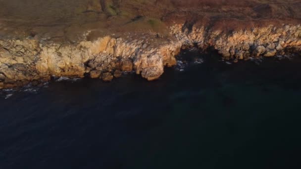 Drone Top Aerial View Waves Splash Rocky Seashore Background Flight — Video
