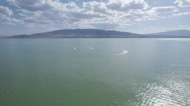 Lago Utah Con Persone Barca Durante Estate Aerea Con Spazio — Video Stock