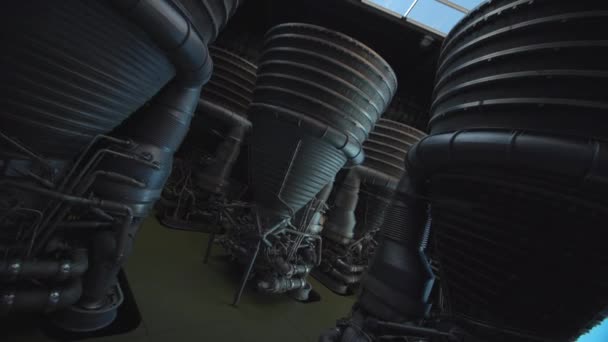 Extreme Close Engines Saturn Rocket — Vídeo de Stock