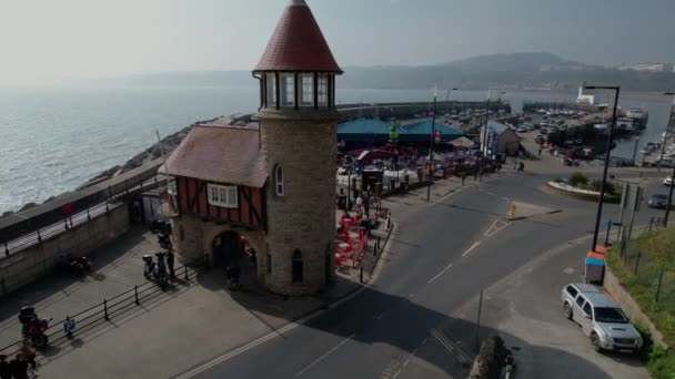 Castle Szerű Szerkezete Galamb Bath Corner Cafe Mellett Luna Park — Stock videók