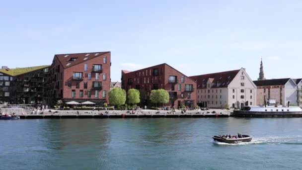 Passeio Barco Arquitetura Incrível Nyhavn Copenhague — Vídeo de Stock