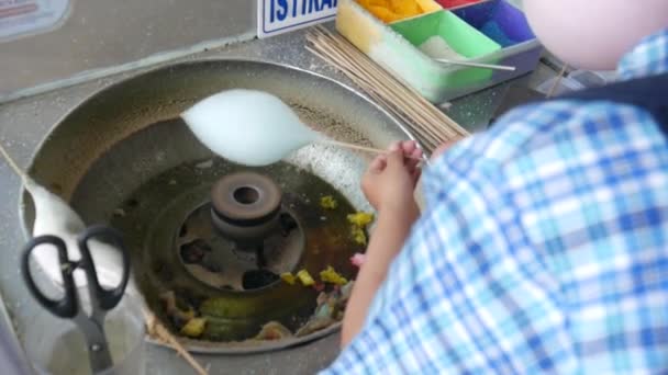 Process Making Tasty Cotton Candy — Vídeos de Stock