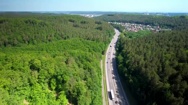 Traveling European Route Dense Green Forest Gdynia Poland Aerial Tilt — стоковое видео