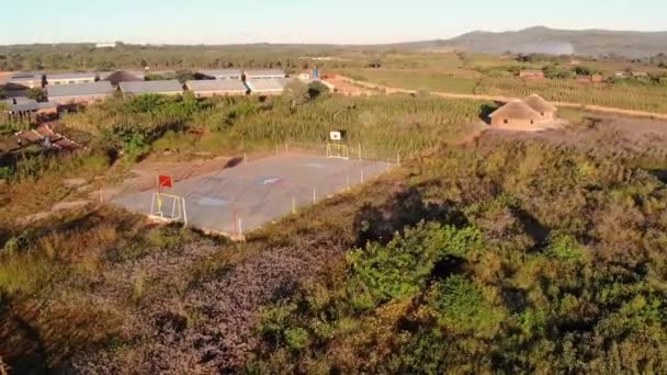 Drone View Empty Basketball Court Africa — Vídeo de stock