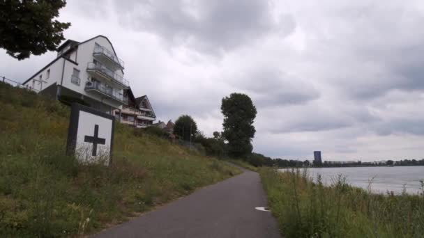 Cologne North Rhine Westphalia Germany Circa 2019 Establisher Shot Bike — стоковое видео