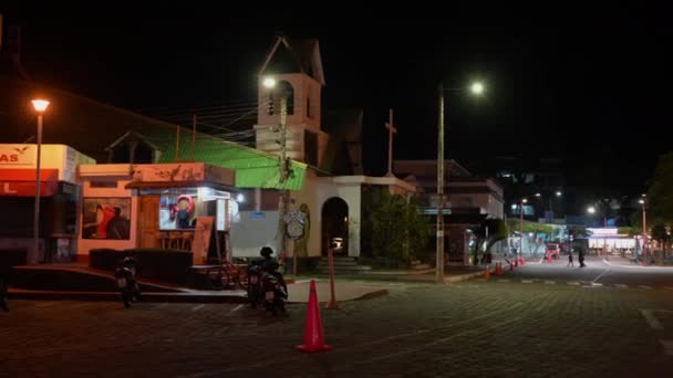 Night Time View Street Puerto Ayora Santa Cruz Island Galapagos — ストック動画