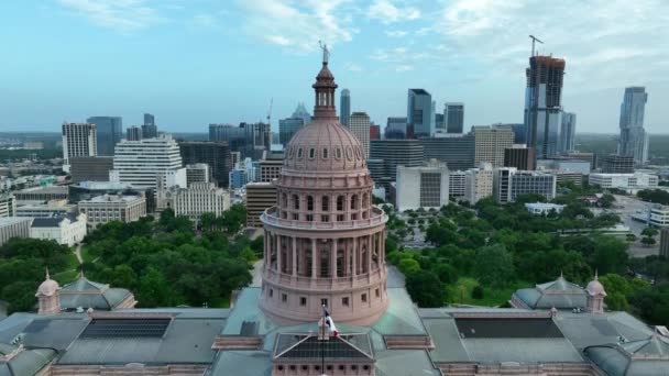 Texas State Capitol Dome Austin Urban City Skyline Beautiful Aerial — ストック動画