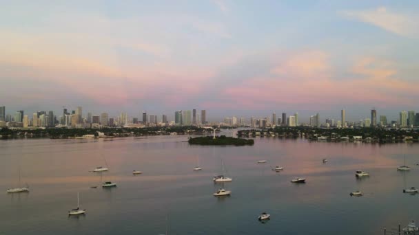 Colorful Vibrant Sky Miami Florida City Skyline Boats Harbor Time — Stock videók