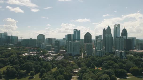 Breathtaking Drone Footage Midtown Atlanta Piedmont Park Clear Sunny Day — Stock video