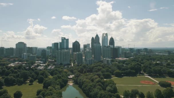 Beautiful Drone Footage Midtown Atlanta Piedmont Park Bright Sunny Day — Stockvideo