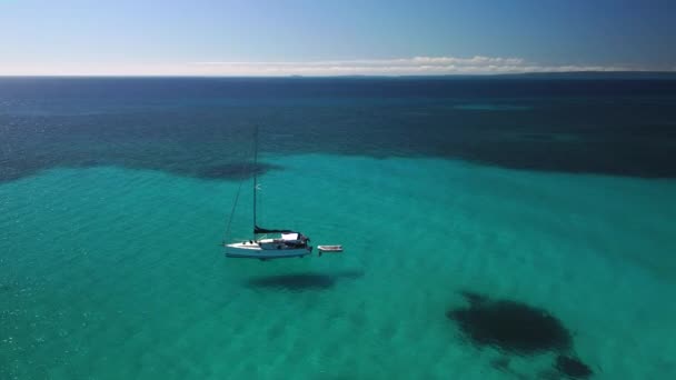 Sailboat Anchored Small Cove Private Tropical Island New Caledonia — Stockvideo