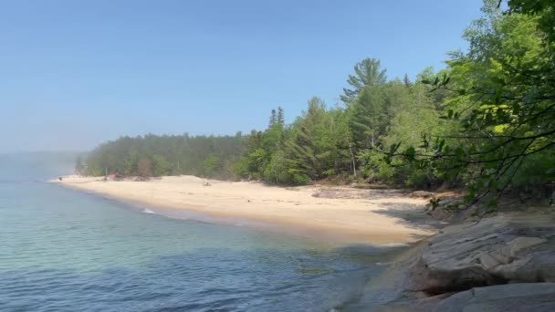 Sunny Day Miners Beach Munising Michigan Beach Trees Rocks Some — Wideo stockowe