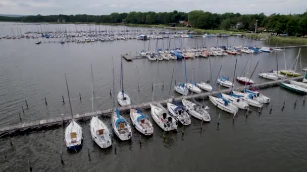 Sailboat Harbor Overcast Day Drone Footage Boats Water — Stock Video