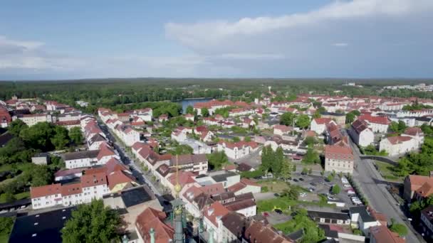 Neustrelitz Stadsgezicht Luchtfoto Van Het Stadsplein Met Stadskerk — Stockvideo