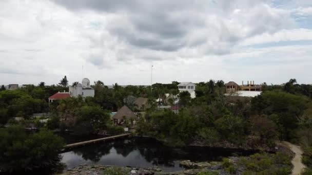 Een Antenne Uitzicht Transparante Wateren Van Turkoois Blauw Caraïbische Lagune — Stockvideo