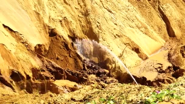 Statische Ansicht Des Wasserversprühens Und Der Entfernung Der Sanddüne Vietnam — Stockvideo