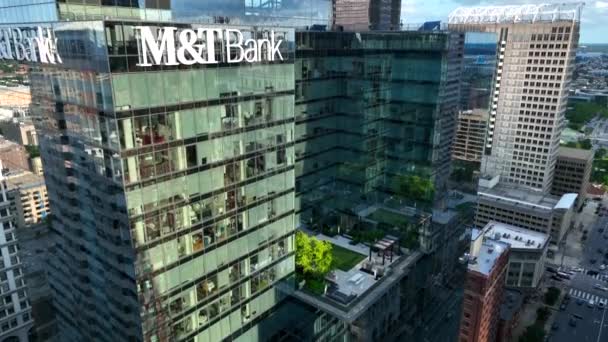 Bank Building Glass Skyscraper Reflects Light Bank Headquartered Buffalo Large — Video