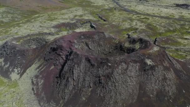 Gyönyörű Spatter Cone Crater Reykjanes Félszigeten Izlandon Légi Felvétel — Stock videók