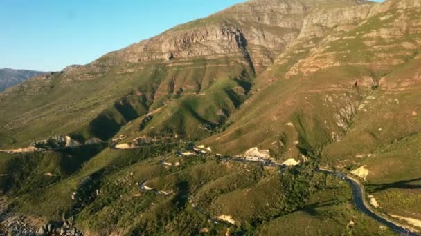 Rugged Mountain Terrain Chapmans Peak South Africa Sunset Aerial — Vídeos de Stock