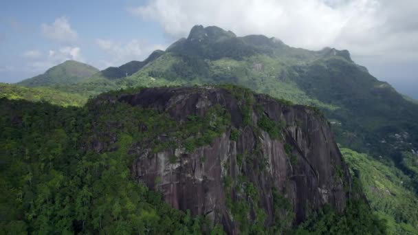 Fast Drone Shot Morne Seychelles National Park Mahe Island — стокове відео