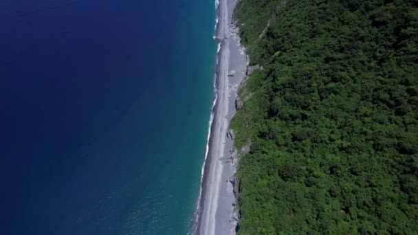 Vliegen Afgelegen Tropische Klif Side Strand Oostelijke Kustlijn Van Taiwan — Stockvideo