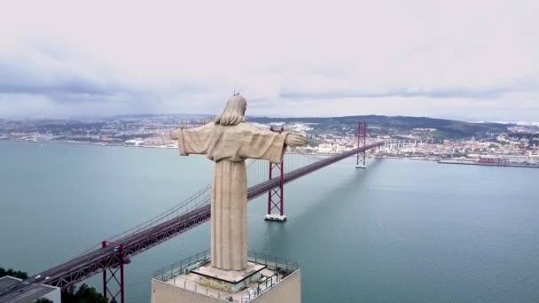 Ampia Ripresa Drone Del Cristo Del Santuario Cristo Con Ponte — Video Stock