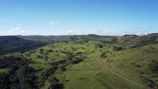 Gorgeous Drone Hyper Lapse Green Valley Colorful Blue Sky Some — Vídeo de Stock