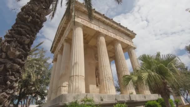 Zicht Een Antiek Paviljoen Lower Barrakka Gardens Valletta Malta Wide — Stockvideo