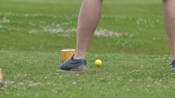Golf Course Ball Hitting Golf Ball Slow Motion — Vídeos de Stock