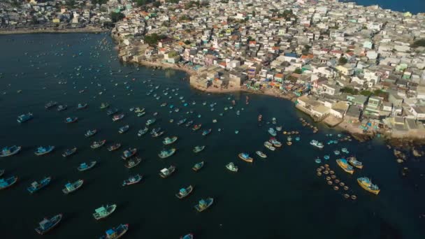 Boats Hid Wind Overpopulated Little Town South Vietnam Aerial View — Vídeos de Stock