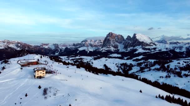 Zimní Scenérie Italských Dolomitách Při Západu Slunce — Stock video