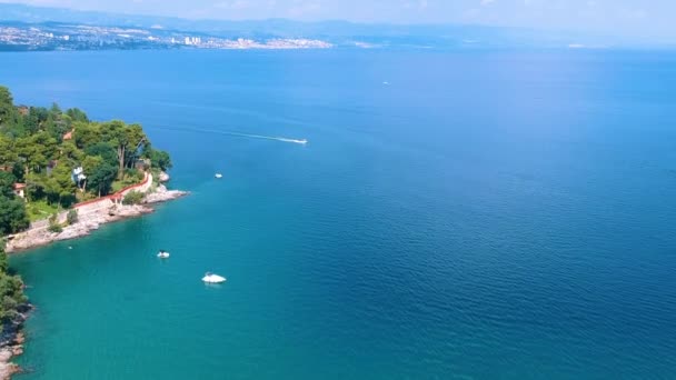 Luftaufnahme Der Adriaküste Mit Ruhigen Blauen Wassern Sommer — Stockvideo