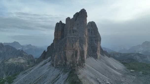 Beautiful Cloudy Day Dolomites Mountains View Tre Cime Lavaredo Three — 비디오