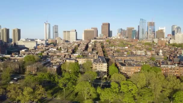 Drone Flies Boston Back Bay Neighborhood Beautiful Day — Vídeo de Stock