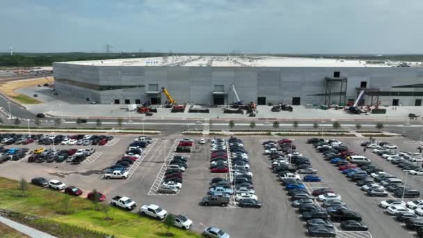 Edifício Enorme Giga Texas Construção Estacionamento Dos Funcionários Local Junho — Vídeo de Stock