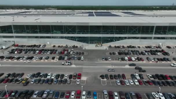 Rising Aerial Tesla Giga Texas Facility Austin Manufacture Model Rooftop — Stock videók
