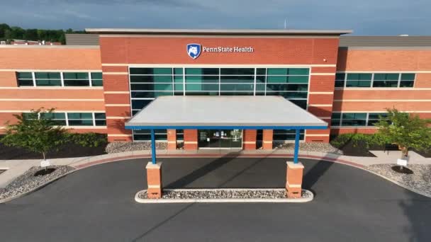 Penn State Health Exterior New Medical Care Facility Aerial View — Stock video
