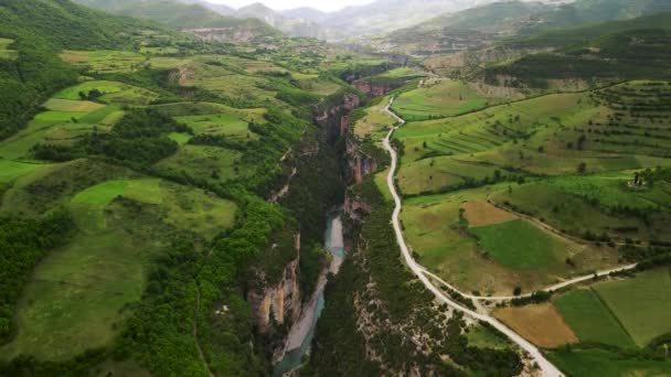 Aerial Cinematic Eagle Eye Shot Osum Canyon Albania River Flowing — Stok video