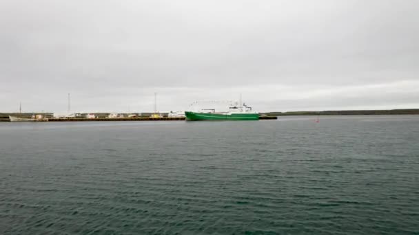 Small Ship Grindavik Iceland Drone Video Moving Forward Low Water — Stockvideo