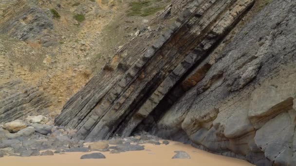 Placas Volcánicas Tectónicas Playa Gruta Adraga Portugal — Vídeos de Stock
