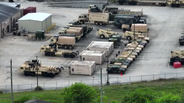 Usa Army Depot Trucks Humvee Equipment Storage Ready War Military — 图库视频影像