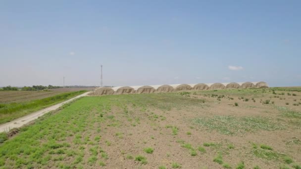 Aerial Greenhouses Alumim Kibbutz Sdot Negev Israel — Stok video