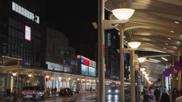 Kyoto Rainy Night Establishing Shot Streets Japanese People — Αρχείο Βίντεο