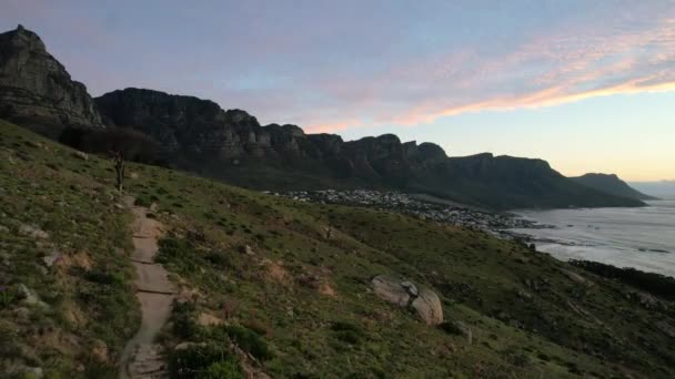 Parallax Aerial Lions Head Trail Apostles Cape Town South Africa — Wideo stockowe