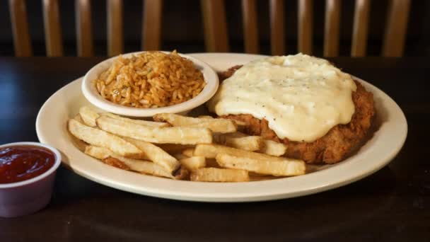 Texas Chicken Fried Steak Covered Cream Gravy French Fries Dirty — Video Stock