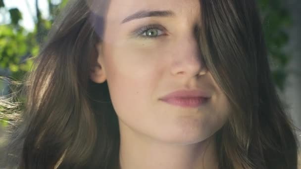 Rare Green Eyed Caucasian Young Woman Rejoicing Life — Vídeo de Stock