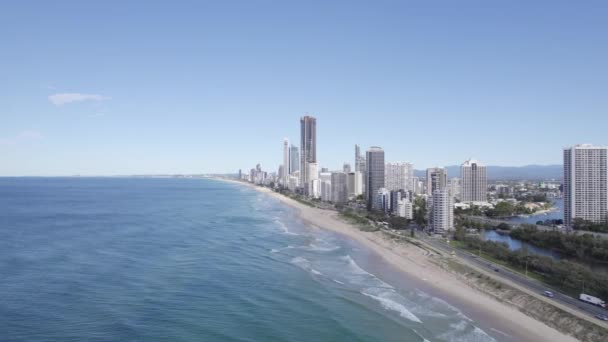 High Rise Buildings Luxury Hotels Surfers Paradise Gold Coast Queensland — Stock video