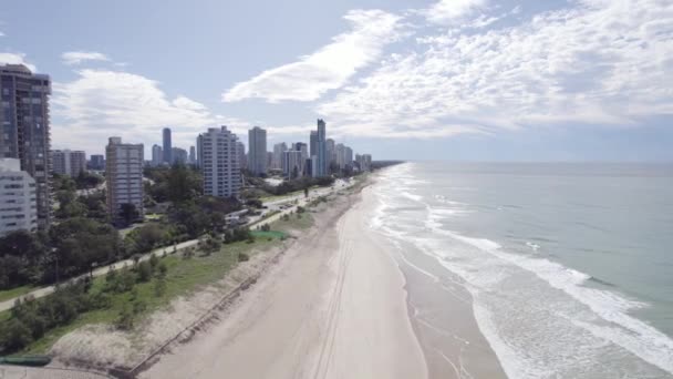 Surfers Paradise Main Beach Gold Coast Queensland Ausztrália Drónlövések — Stock videók