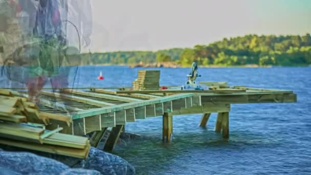 Timelapse Shot Workers Building Wooden Jetty Blue Lake Sunny Day — Stok video